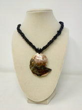 Load image into Gallery viewer, Seashells Beads Necklace BALIN