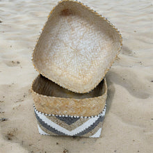 Load image into Gallery viewer, Beaded Bamboo Nesting Boxes /Set of 3 BAB3
