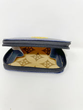 Load image into Gallery viewer, Colourful Leather Embroidered Wallet(HELM)