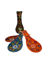 Load image into Gallery viewer, Lace design Spoon Rest