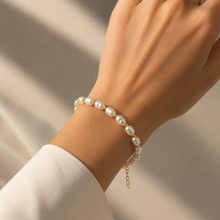 Load image into Gallery viewer, Pearl Bracelet(Mila br)
