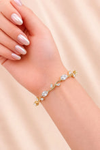 Load image into Gallery viewer, Tulip Shape Zircon Bracelet