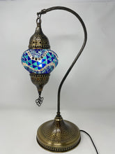 Load image into Gallery viewer, Floor lamp 7 LU