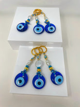 Load image into Gallery viewer, Pearl Evil Eye Keychain(PEAKC)