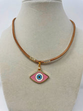 Load image into Gallery viewer, Leather cord Evil Eye Necklace(Kristen nek)