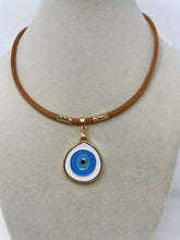 Load image into Gallery viewer, Leather cord Evil Eye Necklace(Kristen nek)