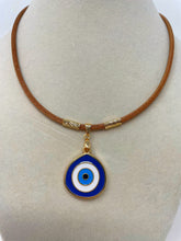 Load image into Gallery viewer, Leather cord Evil Eye Necklace(Kristen nek)