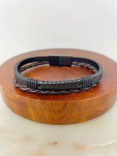 Load image into Gallery viewer, Genuine Leather Men Bracelet NG2