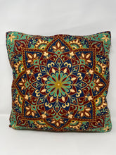 Load image into Gallery viewer, Mandala cushions