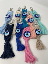 Load image into Gallery viewer, Macramé evil eye charm keychain(MACKC)